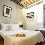 Click&Flat Gothic Apartments
